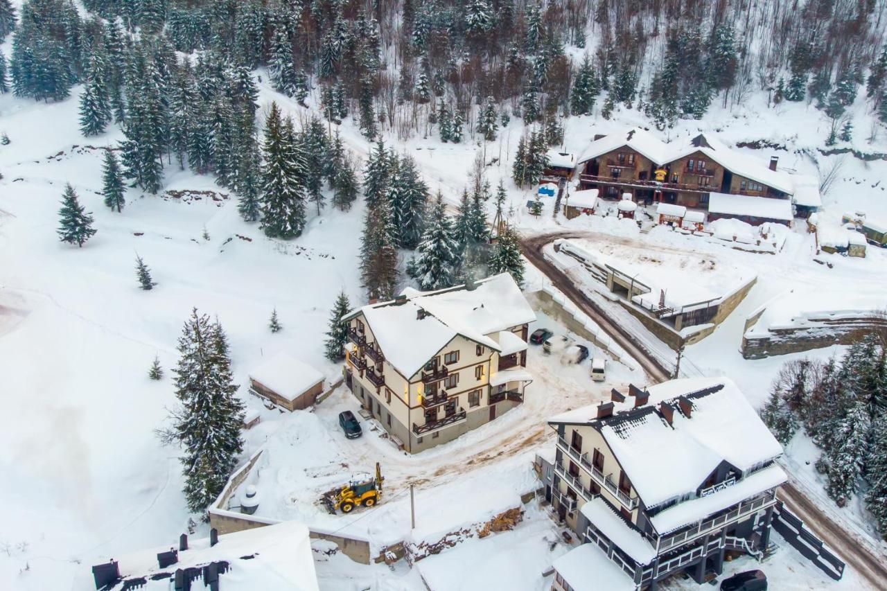 Князів Двір Hotel Bukovel Exterior foto